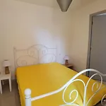 3 Pieces, 6 Couchages Avec Terrasse Et Parking Prive, Proche De La A - Fr-1-326-697 * Marseillan (Herault)