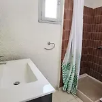 3 Pieces, 6 Couchages Avec Terrasse Et Parking Prive, Proche De La A - Fr-1-326-697 Apartmán *