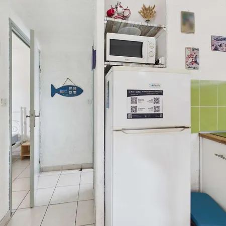 3 Pieces, 6 Couchages Avec Terrasse Et Parking Prive, Proche De La A - Fr-1-326-697 Apartmán