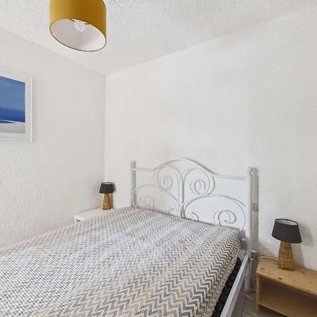 Apartmán 3 Pieces, 6 Couchages Avec Terrasse Et Parking Prive, Proche De La A - Fr-1-326-697