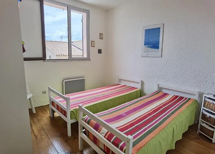 3 Pièces, 6 Couchages Avec Terrasse Et Parking Privé, Proche De La à - Fr-1-326-697 Apartamento Marseillan (Herault)